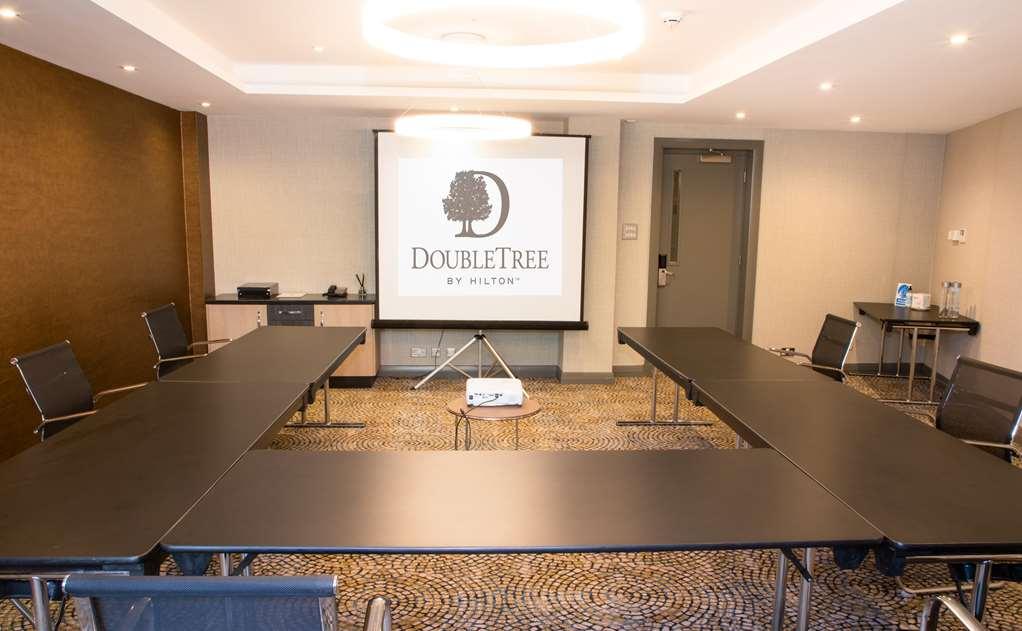 Doubletree By Hilton Reading M4 J10 Hotel Winnersh Fasilitas foto